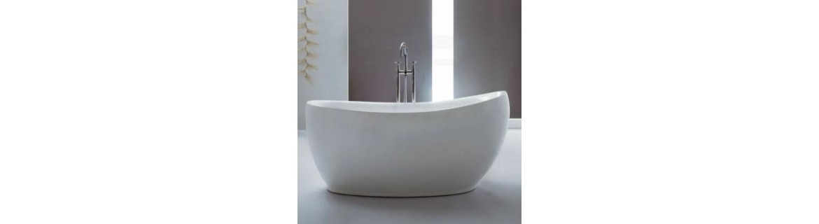 Freestanding bathtub